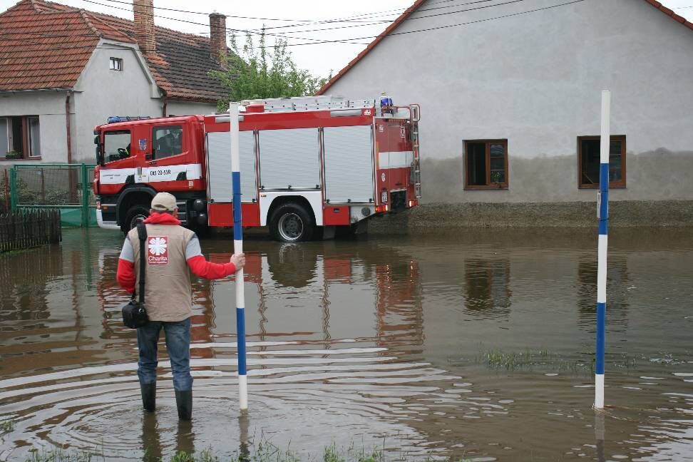 Tři králové již pomáhají při povodních